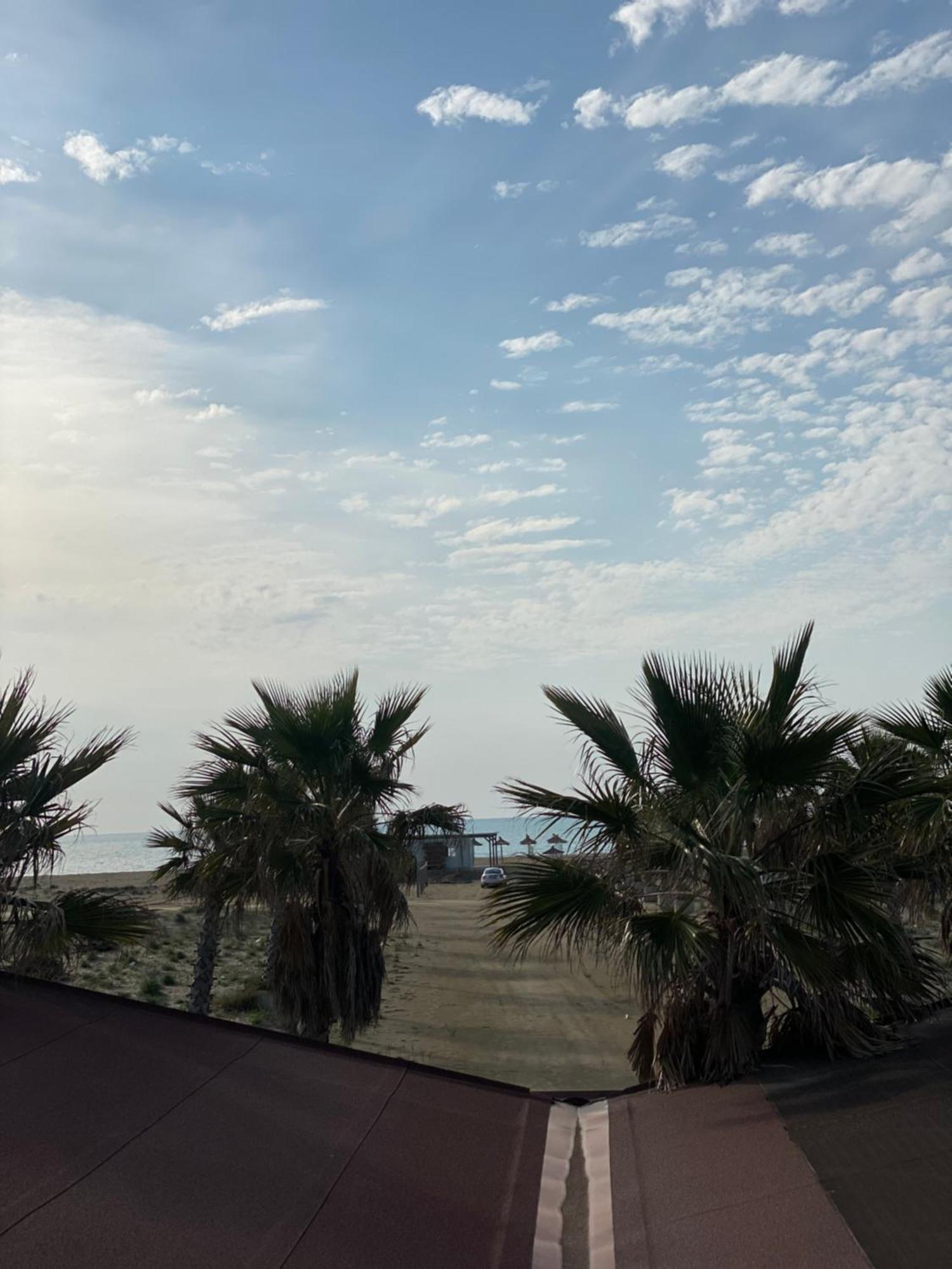 Saint Tropez Durres 호텔 Bisht Kamez 외부 사진